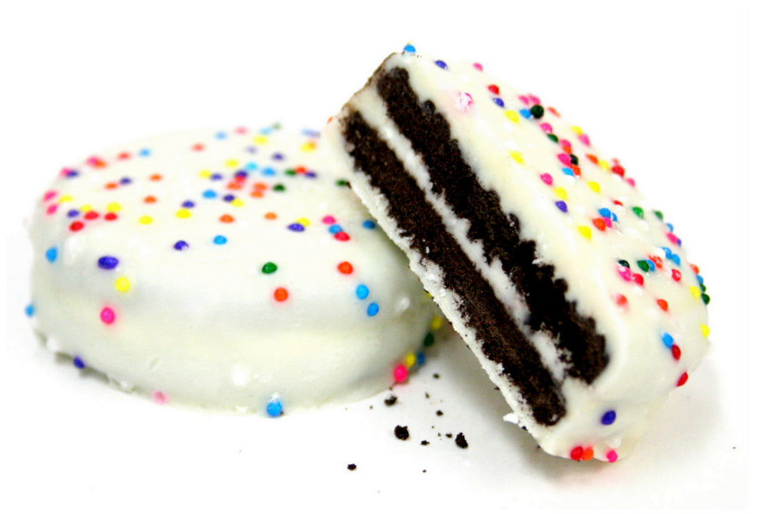 Galletas Oreo bañadas en chocolate blanco